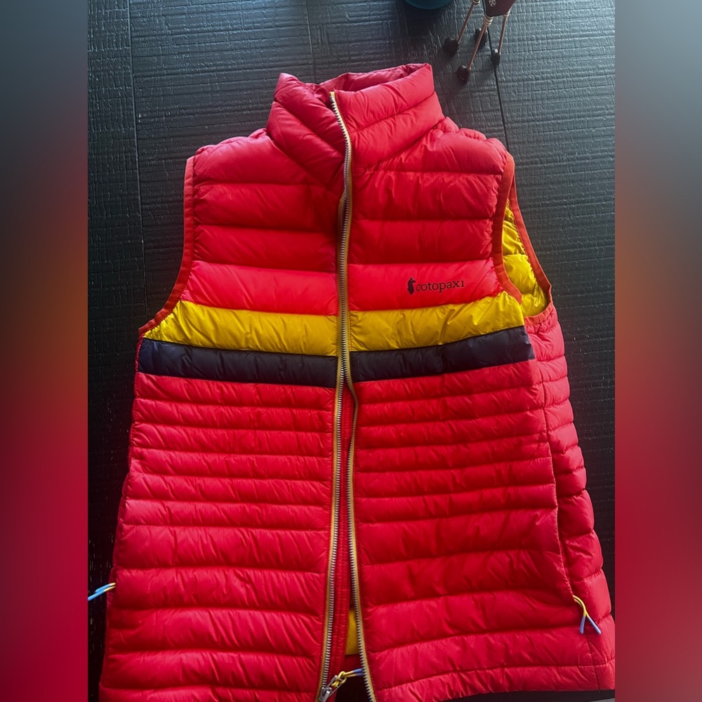 Cotopaxi- bright women’s vest.